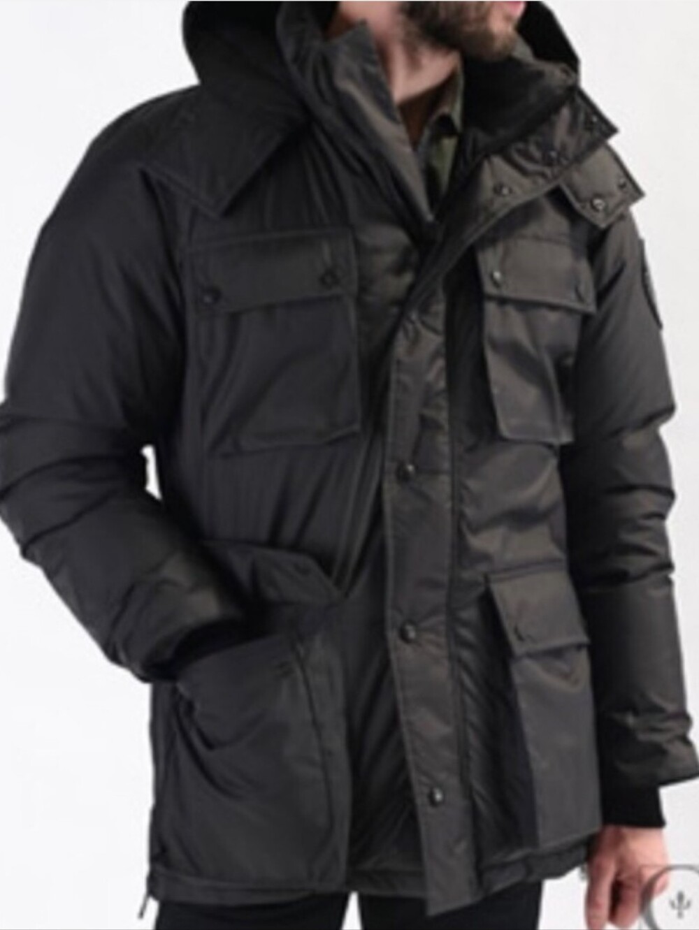 Canada Goose Manitoba 625-Fill Down Zip Front Multi-Pocket Black Jacket Medium